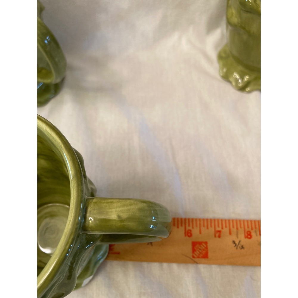 Roscher & Co Set of 3 Green Ceramic Footed Mugs Embossed Leaf Design - Picture 11 of 11